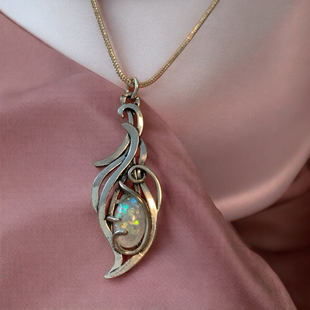 Elegant Silver Pendant Necklace with Faux Opal